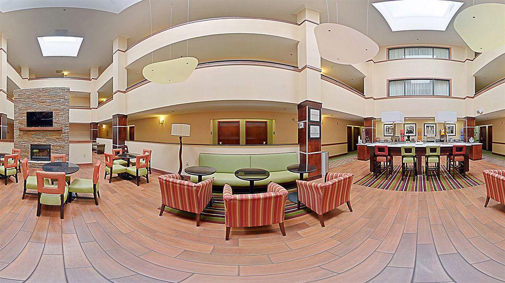 Hampton 3* Athens