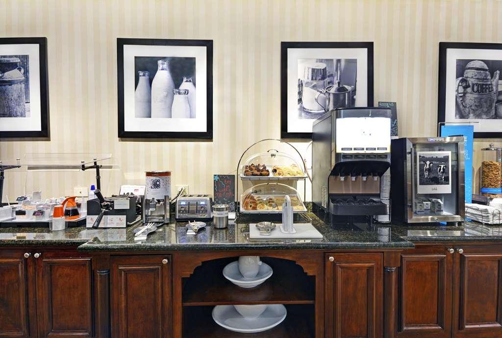 Hampton Hotel 3*