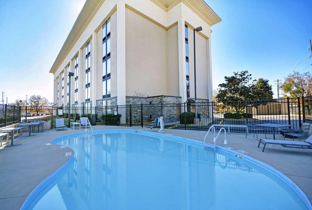 Hampton Hotel