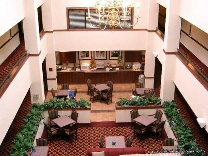 Hampton 3* Athens